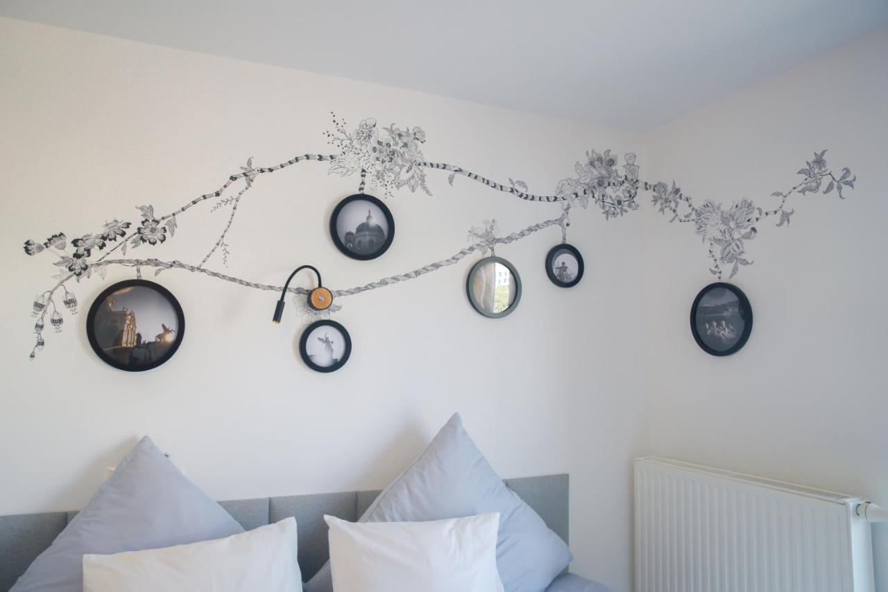 Room 4 Art Appartments Nr.1 In Vienna Center المظهر الخارجي الصورة