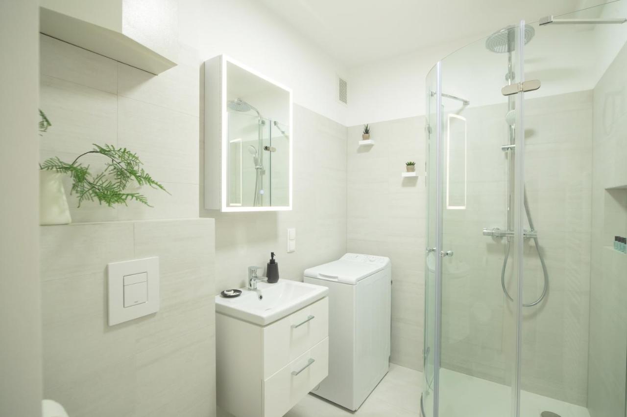 Room 4 Art Appartments Nr.1 In Vienna Center المظهر الخارجي الصورة