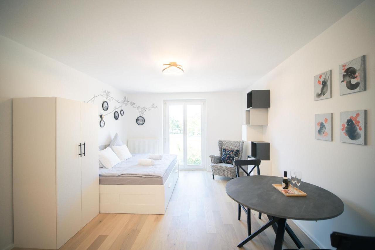 Room 4 Art Appartments Nr.1 In Vienna Center المظهر الخارجي الصورة